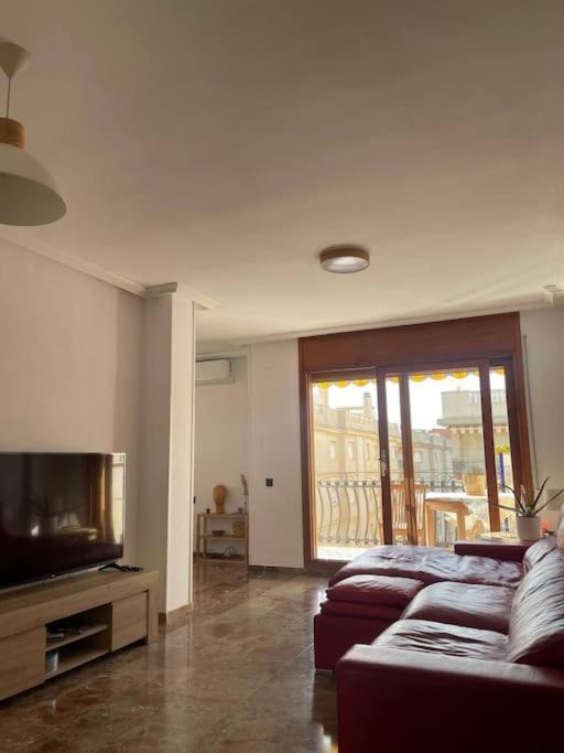 Cal Salmare Seafront Apartment With Rooftop Terrace And Pool Calafell Extérieur photo